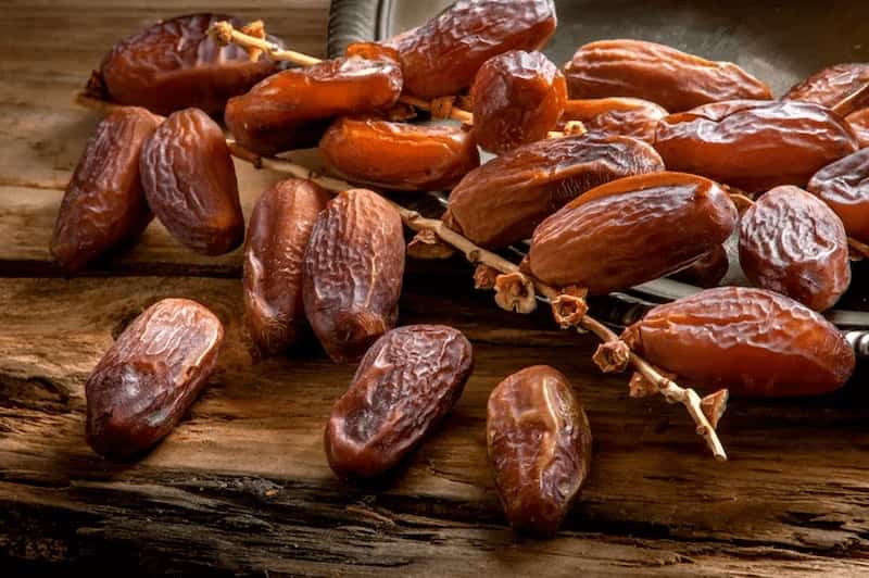 تصویر 2 از خرما پیارم ساغر شیرین و گوشتی ممتاز با طعم طبیعی کاراملی
